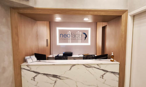 especialista e referência em cirurgia ortognática, cirurgias da ATM e trauma maxilofacial.